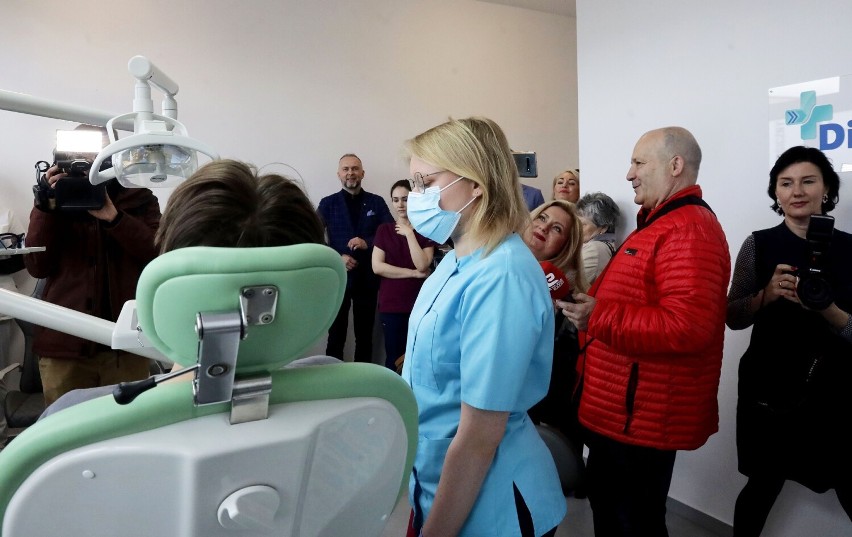 Otwarto międzyszkolny gabinet dentystyczny w Legnicy, zobaczcie zdjęcia