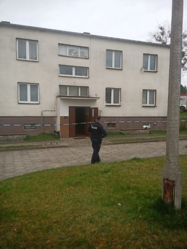 Jak informuje lęborska policja, w poniedziałkowy poranek 17 kwietnia w piwnicy budynku mieszkalnego w Maszewie Lęborskim (gm. Cewice) odnaleziony został fragment granatu moździerzowego.