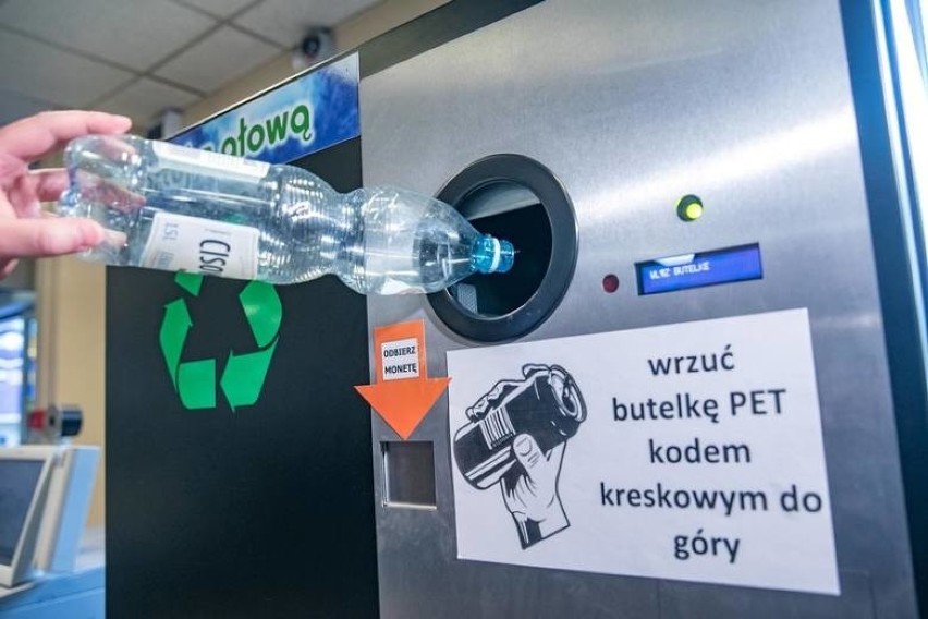 Pierwszy butelkomat w Polsce zamontowano w urzędzie miasta...