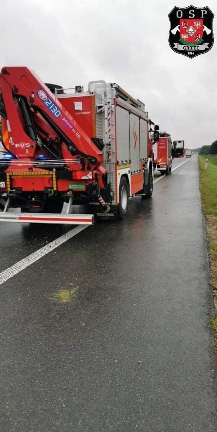 Zderzenie dwóch samochodów osobowych na A4 pod Chrzanowem