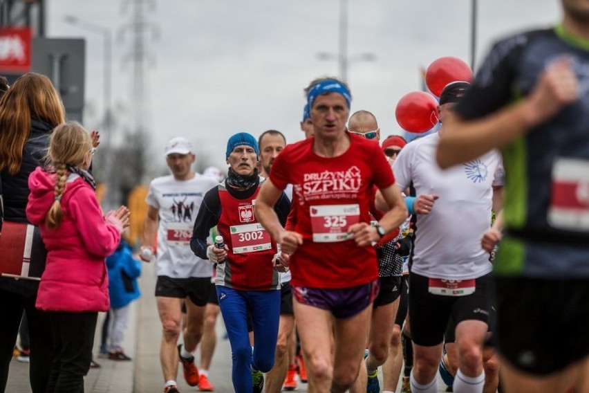 3.Gdańsk Maraton. Ponad 3 500 uczestników na trasie [ZDJĘCIA, WIDEO, WYNIKI]