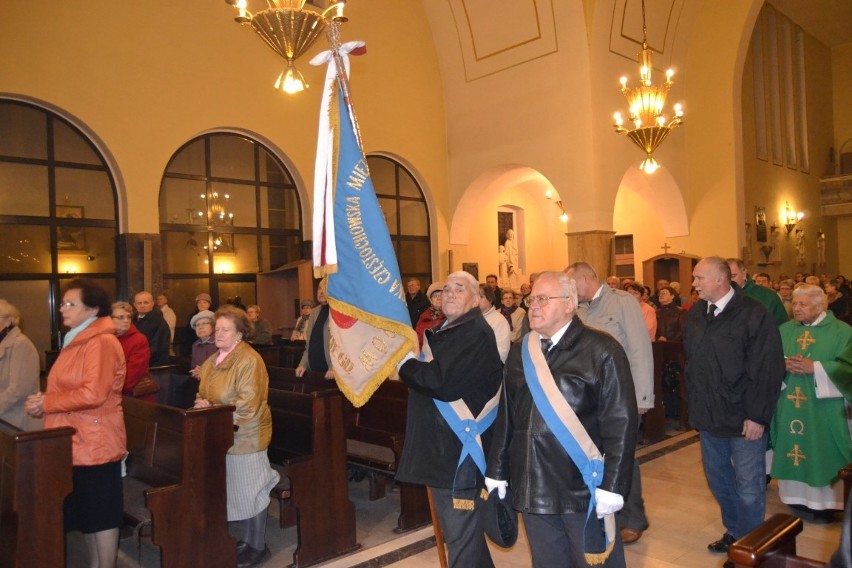 W kościele p.w. św. Wojciecha w Starogardzie odbyła się Msza Św. w rocznicę śmierci ks. Popiełuszki