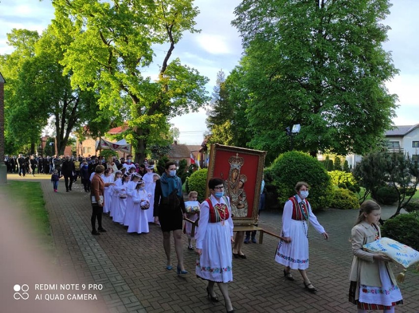 Wróciły procesje! Zielone Świątki u Księżnej Sieradzkiej