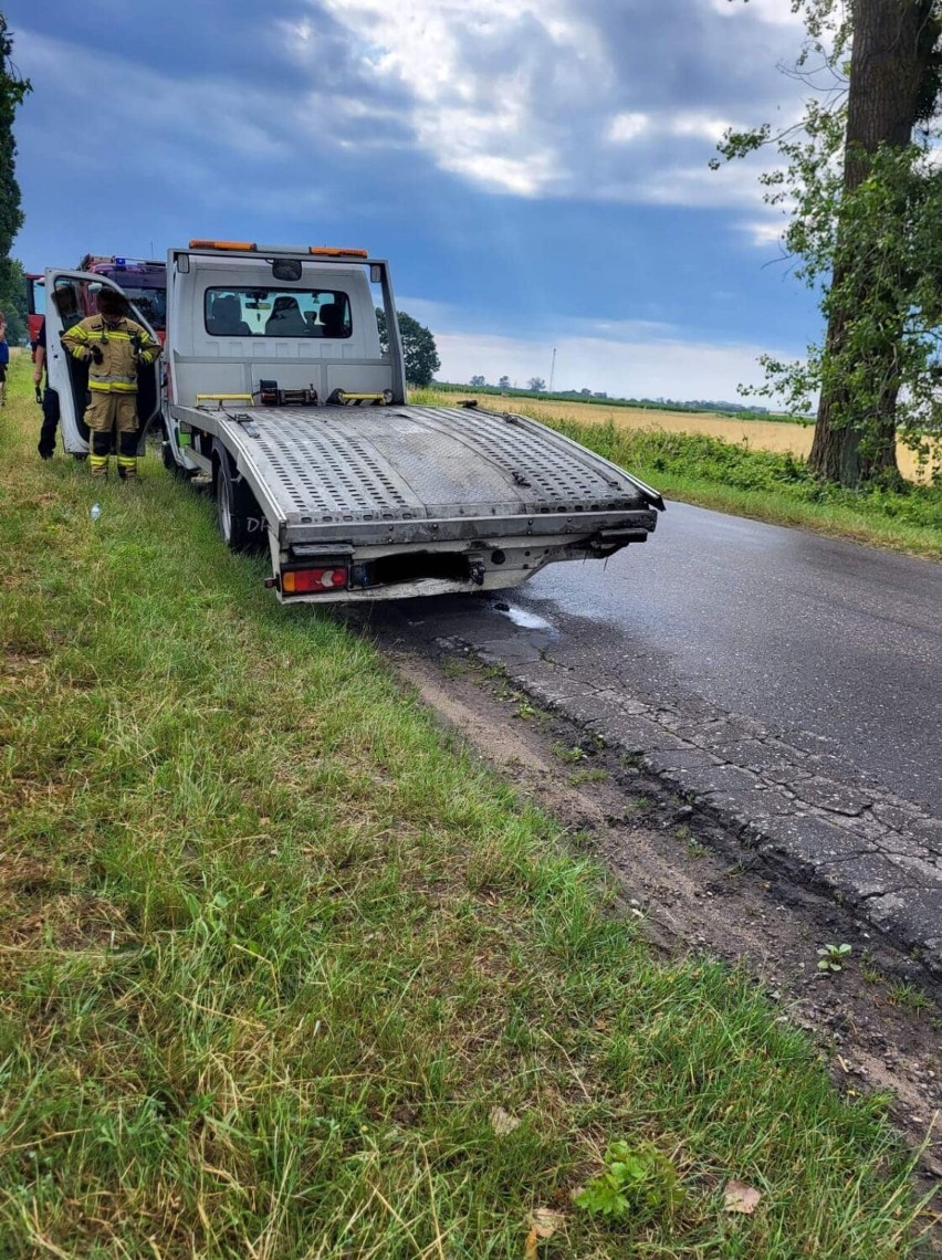 Wypadek w Ryczywole. Jedna osoba trafiła do szpitala