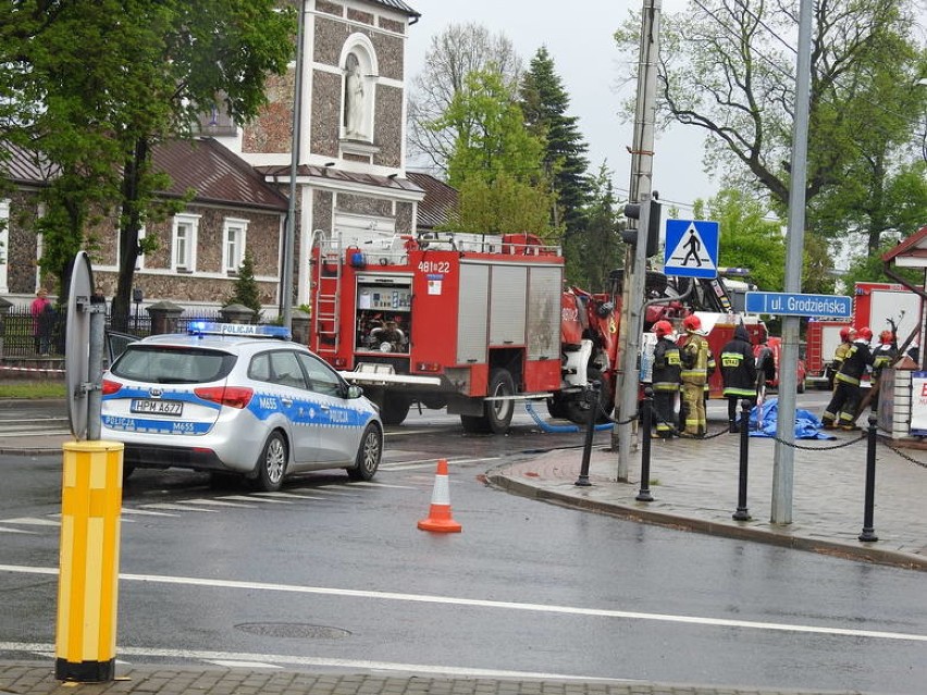 Wóz strażacki wjechał w dom, który był świeżo po remoncie