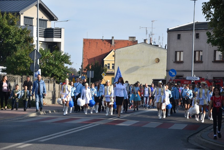 Korowód biegaczy przeszedł ulicami Grodziska Wielkopolskiego