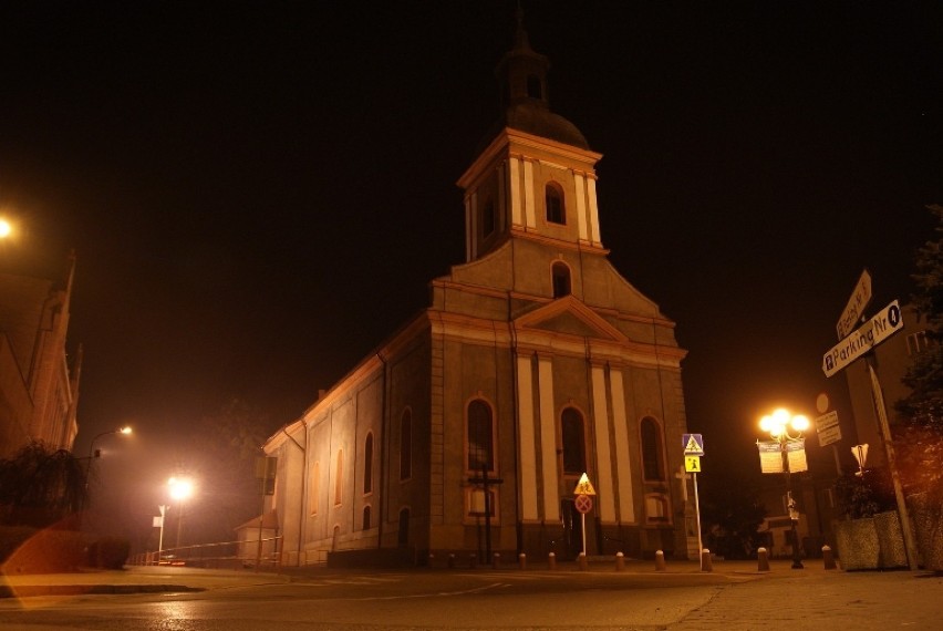 Miasto Rybnik sprzeda parafii działkę za 500 złotych? Co to za działka?