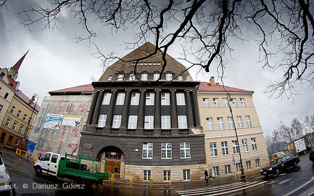 Trwa remont Publicznego Gimnazjum nr 1 w Wałbrzychu przy ul. Limanowskiego