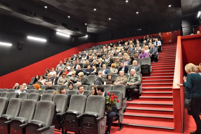 Uroczyste otwarcie zmodernizowanego kina w Sławnie