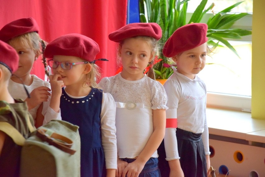 Festiwal Piosenki Patriotycznej w Przedszkolu nr 1 w Skierniewicach [ZDJĘCIA, FILM]