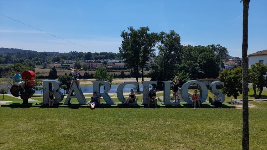 Uczniowie Zespołu Szkół Ekonomicznych imienia Mikołaja Kopernika w Kielcach na stażu w Portugalii. Zobaczcie piękne zdjęcia