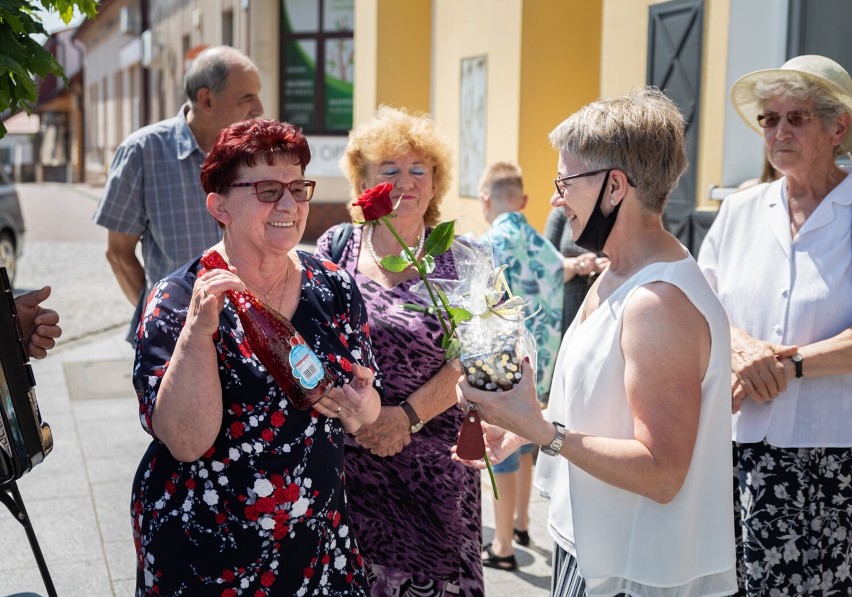 50 lat w zawodzie! Anna Dudzińska od pół wieku prowadzi zakład fryzjerski w Pilźnie