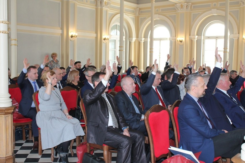 W Aleksandrowie Kujawskim odbyło się X posiedzenie Konwentu Burmistrzów Województwa Kujawsko – Pomorskiego [zdjęcia]