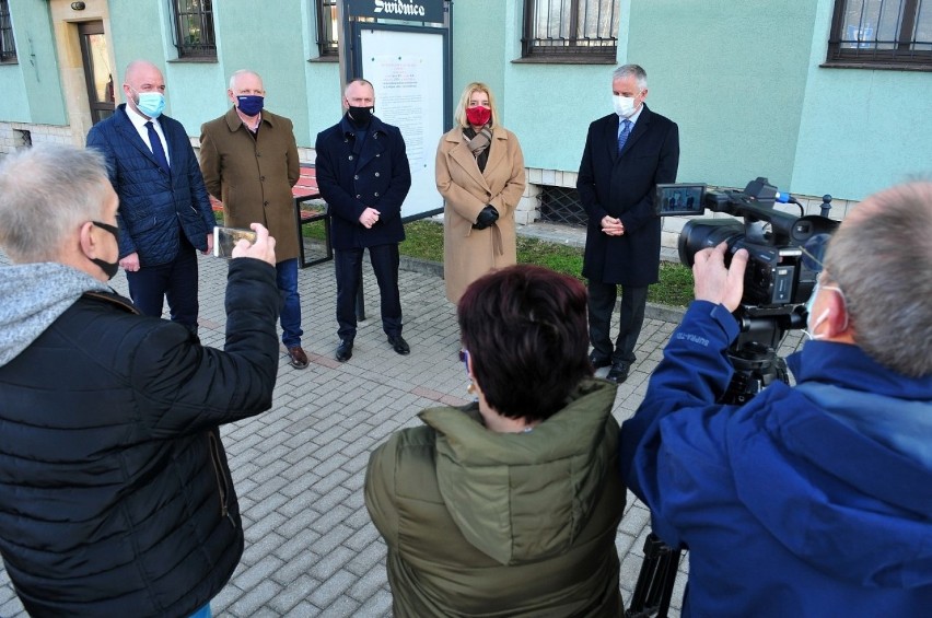 „Dolny Śląsk - Wspólna Sprawa”. Samorządowcy chcą razem walczyć o pieniądze i niezależność