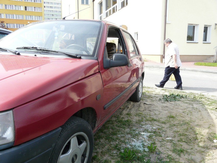 22-letni pseudokibic zniszczył 18 aut pod Politechniką
