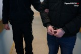 Cieszyńska policja zatrzymała mężczyznę, który oszukał 70 osób na ponad 100 tysięcy złotych
