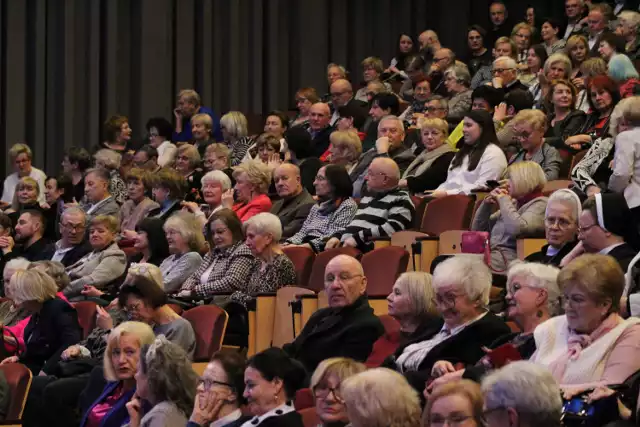 Karnawał w Filharmonii Kaliskiej z Grażyną Brodzińską i Jakubem Milewskim