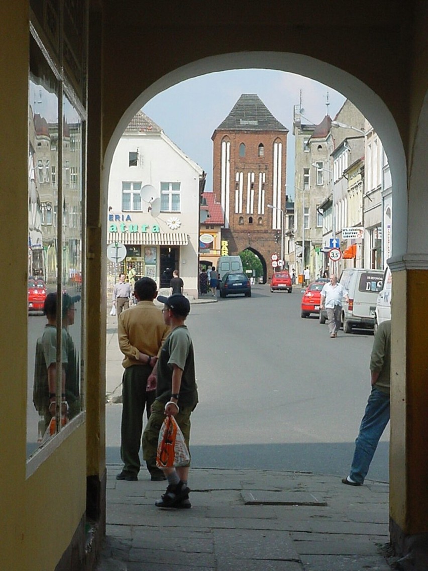 Wakacyjne Darłowo z dawnych lat [archiwalne zdjęcia] 