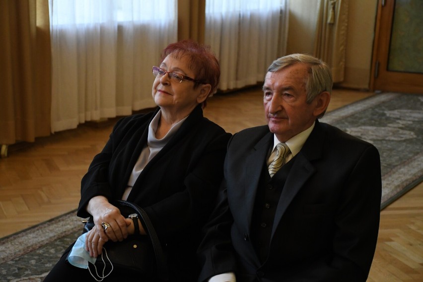 Złote gody w Piotrkowie. Jubileusz 50-lecia małżeństwa...