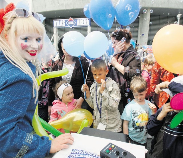 Największe obchody Dnia Dziecka przed halą Atlas Areny