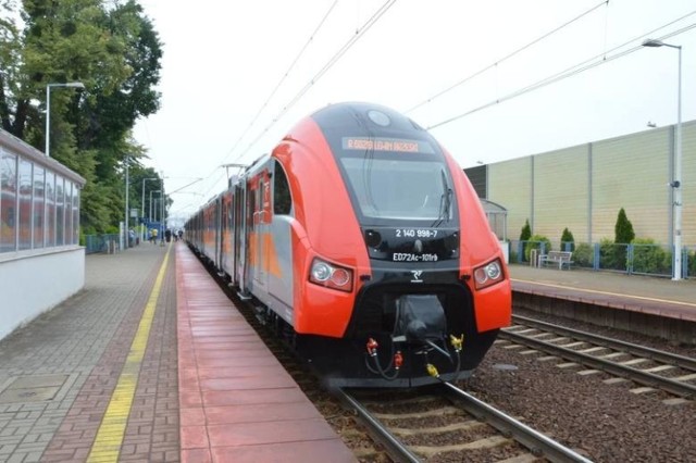 Pasażerowie zapowiadają, że w sprawie nieregularnych ich zdaniem odjazdów pociągów będą interweniować u marszałka województwa opolskiego.