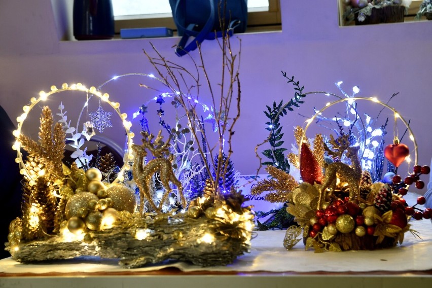 Za nami udany kiermasz świąteczny w Siennicy Różanej. Zobacz zdjęcia