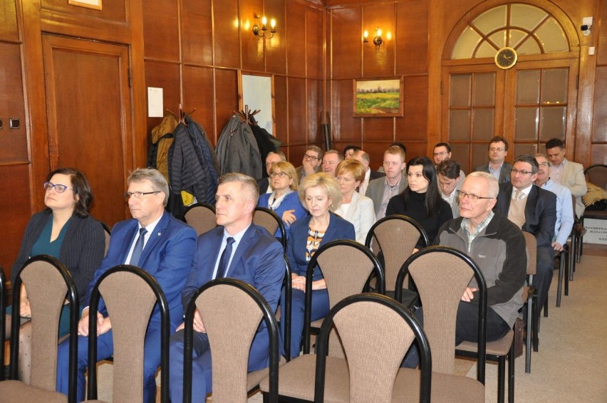 Będzie więcej połączeń kolejowych na odcinku Malbork-Prabuty-Iława? Spotkanie samorządowców i przedstawicieli PKP 