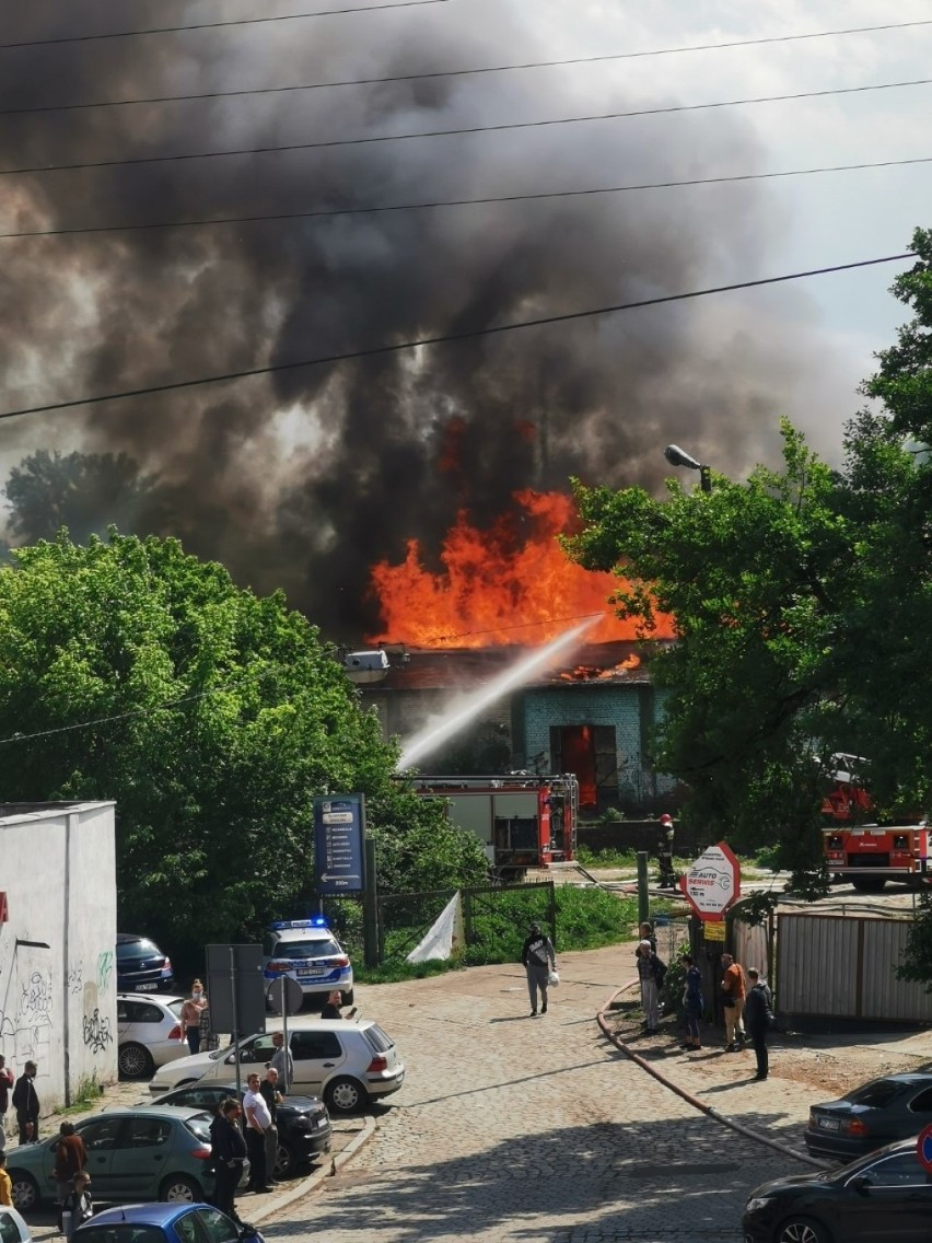 Pożar na Przedmieściu Oławskim przy ulicy Świstackiego