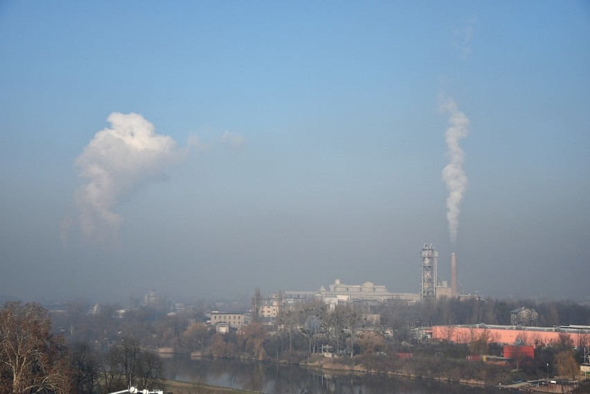 Smog w Opolskim. Ostrzeżenie przed złą jakością powietrza w...