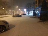Śnieżna zima 2022 powraca w Piotrkowie. Znowu pada śnieg, 1.02.2022 - ZDJĘCIA
