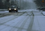 Trudne warunki na drogach województwa śląskiego. Kierowcy utknęli w korku na A1