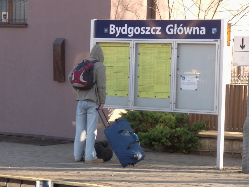 Część podróżnych zgłasza kłopoty po zmianach w rozkładzie...