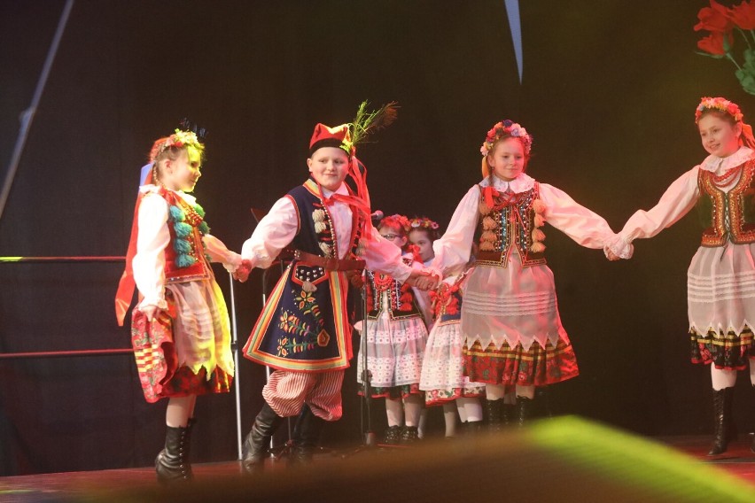 "Opowieści o babach, niewiastach i kobietach" koncert ZPiT w Legnicy, zobaczcie zdjęcia