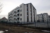 "Mini" osiedla powstają na terenie byłej jednostki wojskowej w Legnicy