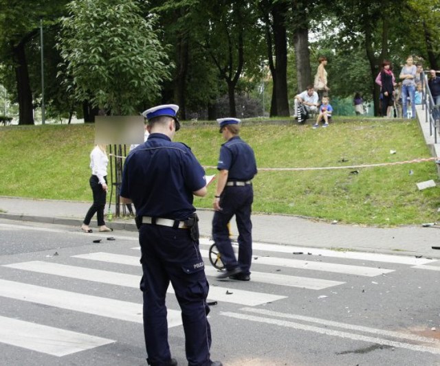Policja w Chorzowie bada przyczyny wypadku, do którego doszło przy ul. Batorego