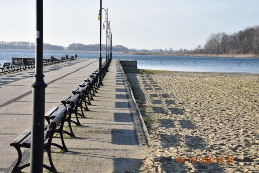 SKORZĘCIN: Jeziora Niedzięgiel co raz mniej, ale więcej ciszy i spokoju. Skorzęcin po sezonie [GALERIA, 6.12.2020]