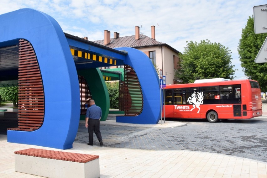 Centrum komunikacyjne w Jędrzejowie wystartowało. We wtorek...