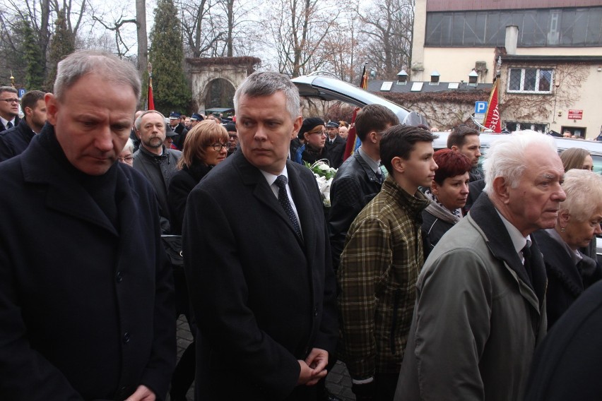 Pogrzeb Tomasza Tomczykiewicza. W Pszczynie żegnają posła m.in. Ewa Kopacz i Donald Tusk [ZDJĘCIA]