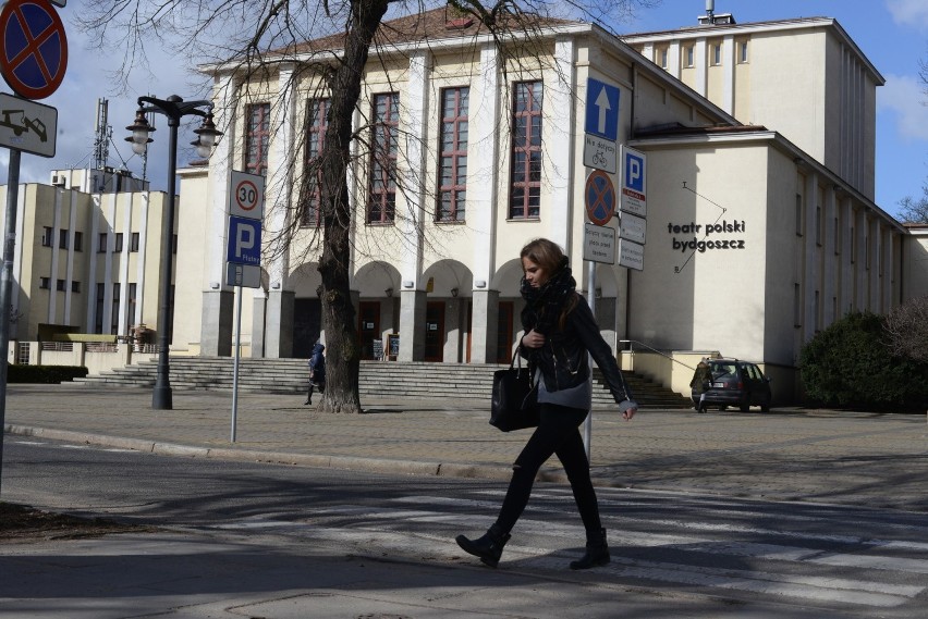 Teatr Polski w Bydgoszczy 11 marca poinformował, że...