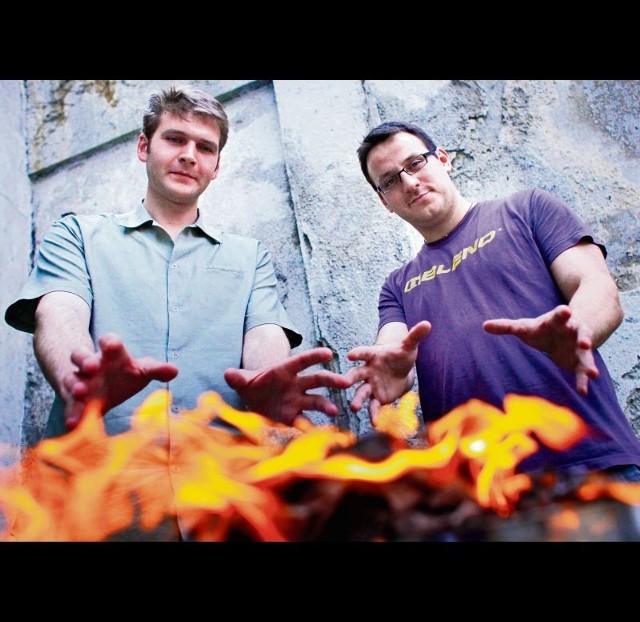 Oleksiy Artyshuk i Tymoteusz Mysakowski to pomysłodawcy i współorganizatorzy inscenizacji procesu  oraz spalenia czarownicy