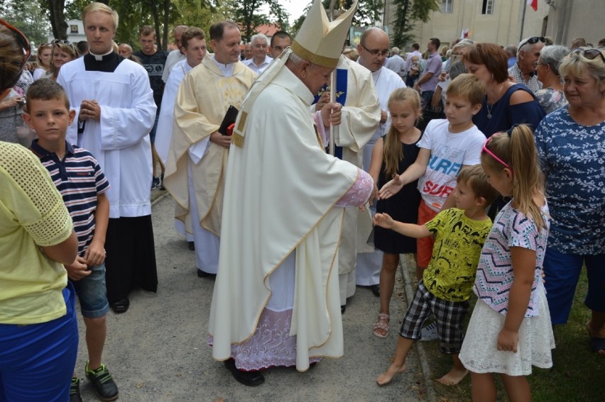 Kardynał St. Dziwisz mówił o kryzysie rodzin w Studziannie