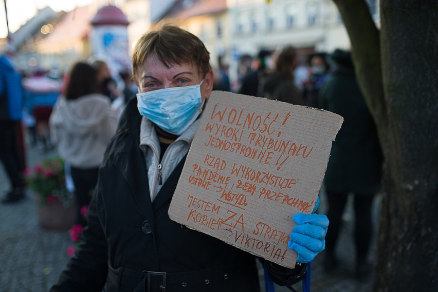 W sobotę 6 lutego kolejny protest w Lubsku. Na zdjęciach...