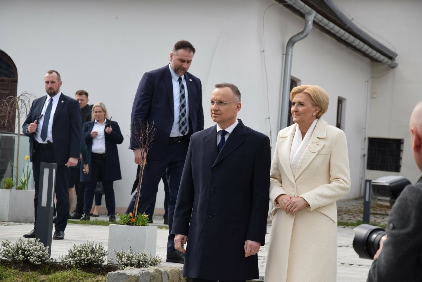 Prezydent Andrzej Duda wraz z małżonką w Stary Sączu