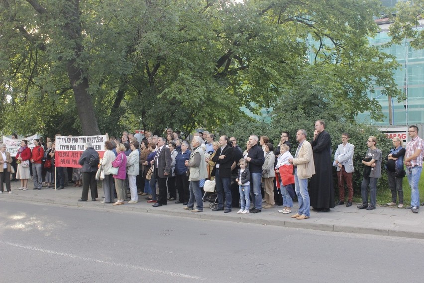 Golgota Picnic w Łodzi. Katolicy protestowali [ZDJĘCIA]