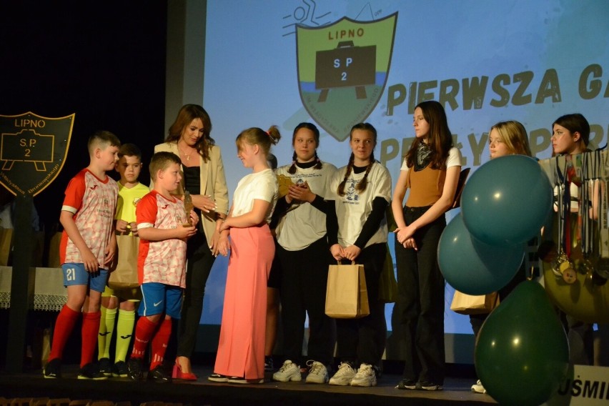 Szkoła Podstawowa nr 2 w Lipnie zorganizowała konkurs...