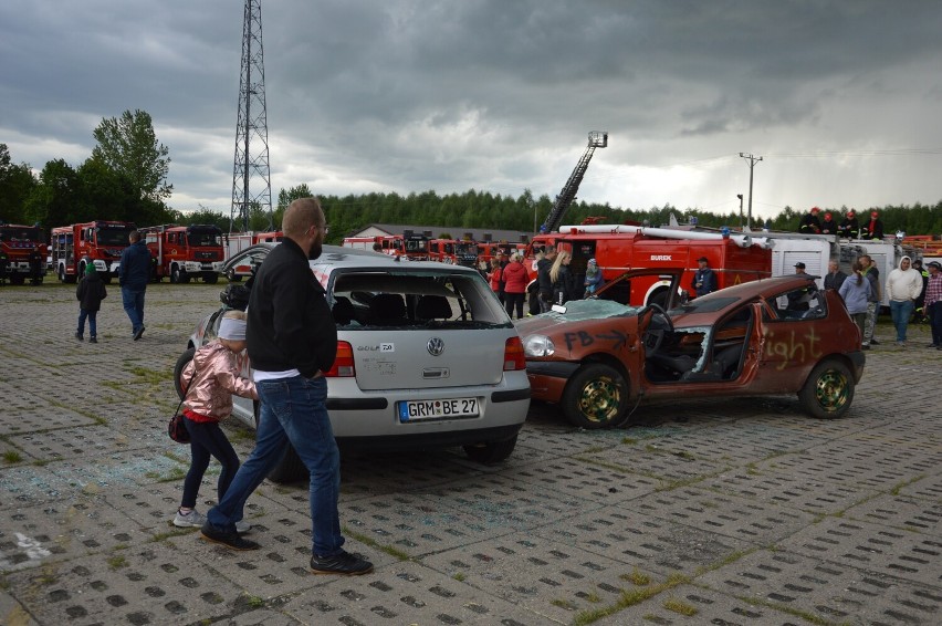 Zlot pojazdów pożarniczych w Zelowie