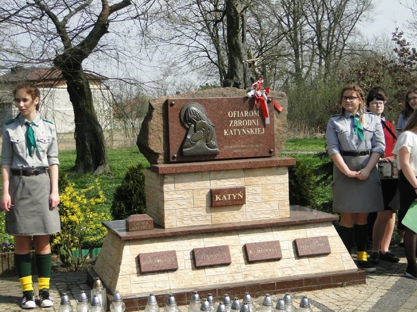 Dzień Pamięci Ofiar Zbrodni Katyńskiej w Uniejowie 2018