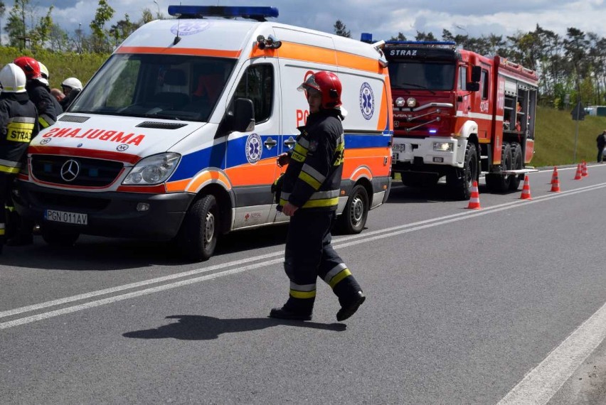 Wypadek na drodze między Mielnem a Modliszewkiem
