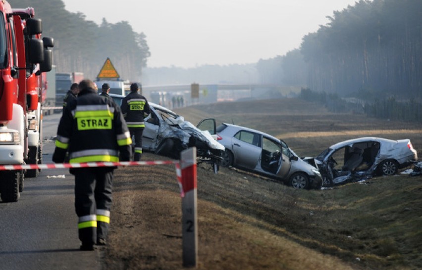 Tragiczny wypadek na obwodnicy Torunia. Jedna osoba nie żyje...