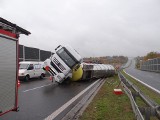 Wypadek na S1 w Cieszynie [ZDJĘCIA]. Przewrócona cysterna